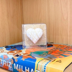 Alternative view of Escultura Entrelaçados