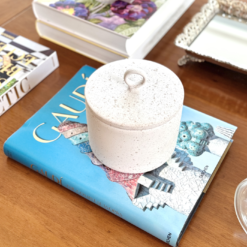 Alternative view of Pote Decorativo Noa