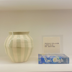 Alternative view of Vaso Olien